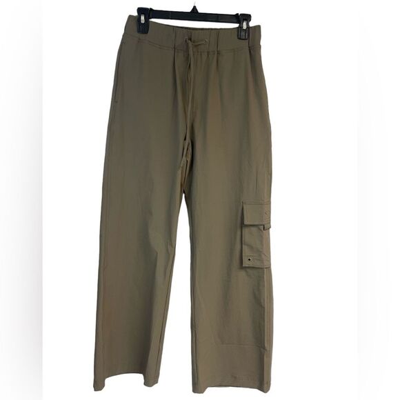 Mono B Mid-rise wide leg Cargo Pants, olive color, size L - Picture 1 of 8